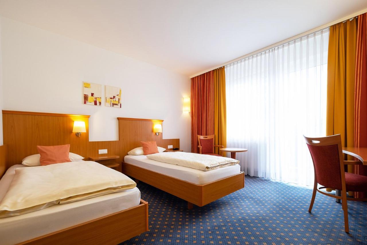 Hotel Am Steinberg Hildesheim Exterior photo