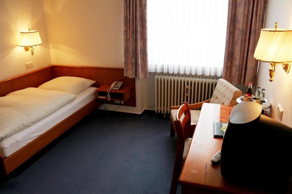 Hotel Am Steinberg Hildesheim Exterior photo